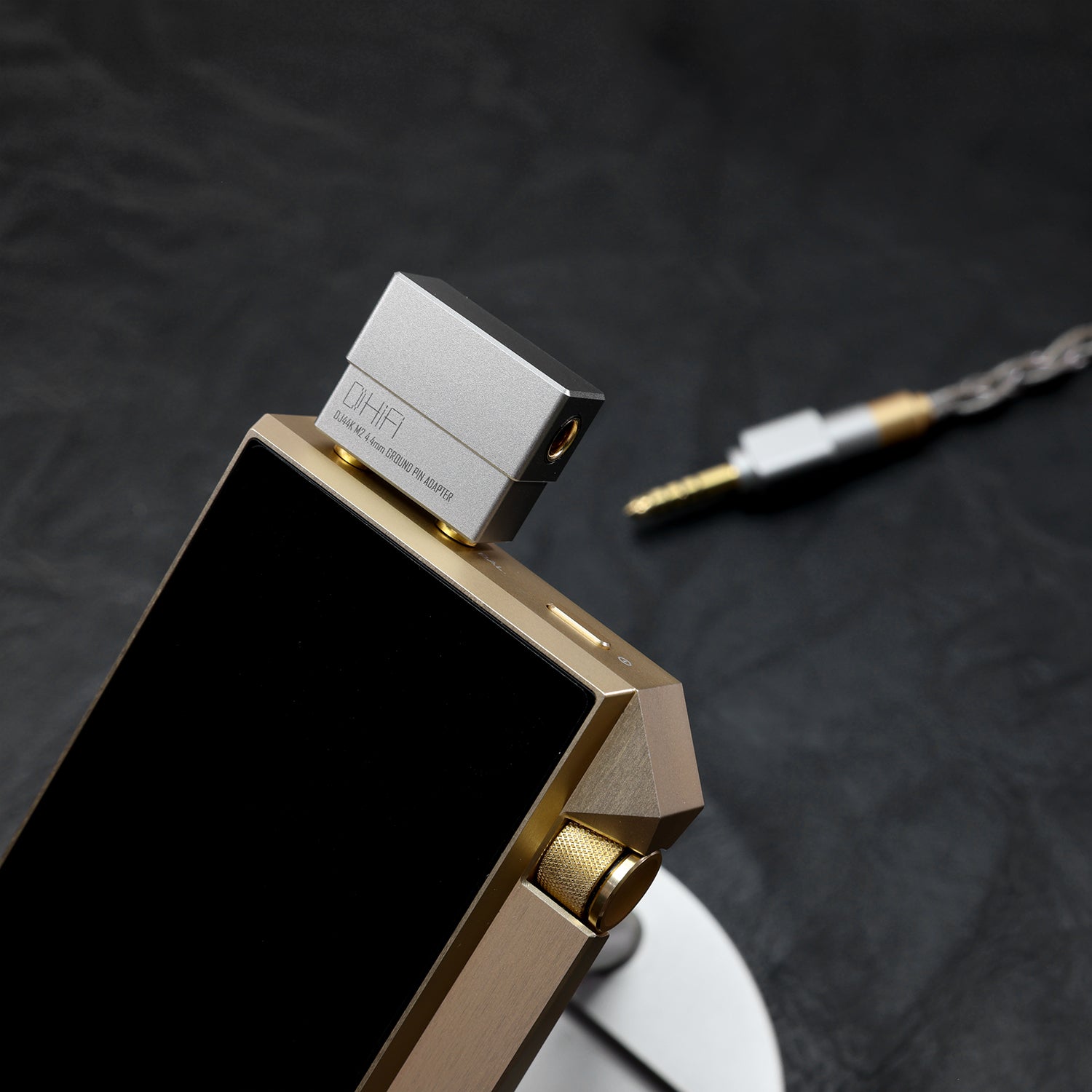 ddHiFi DJ44K M2 Ground Pin Adapter - Thumbnail 4