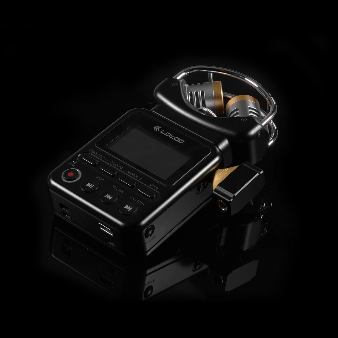 DJ44Gold 4.4母轉3.5插頭(黑金版)